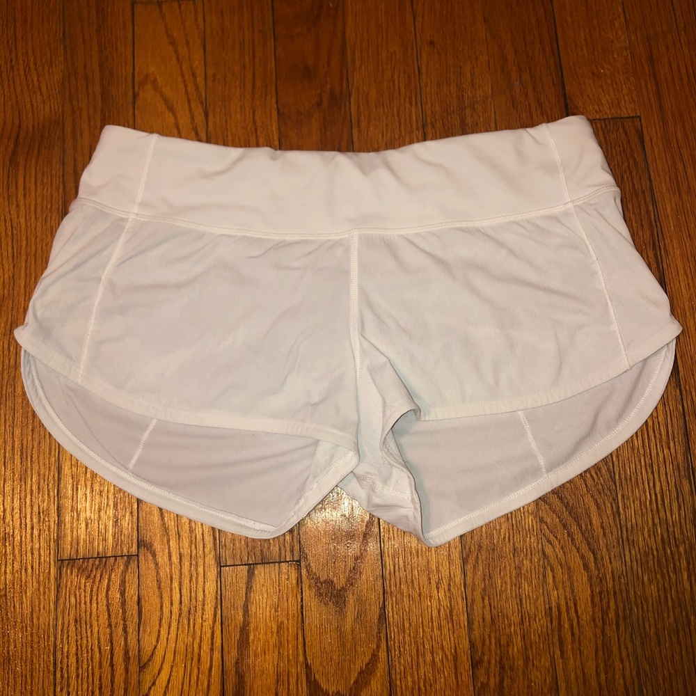 Lululemon size 6 shorts